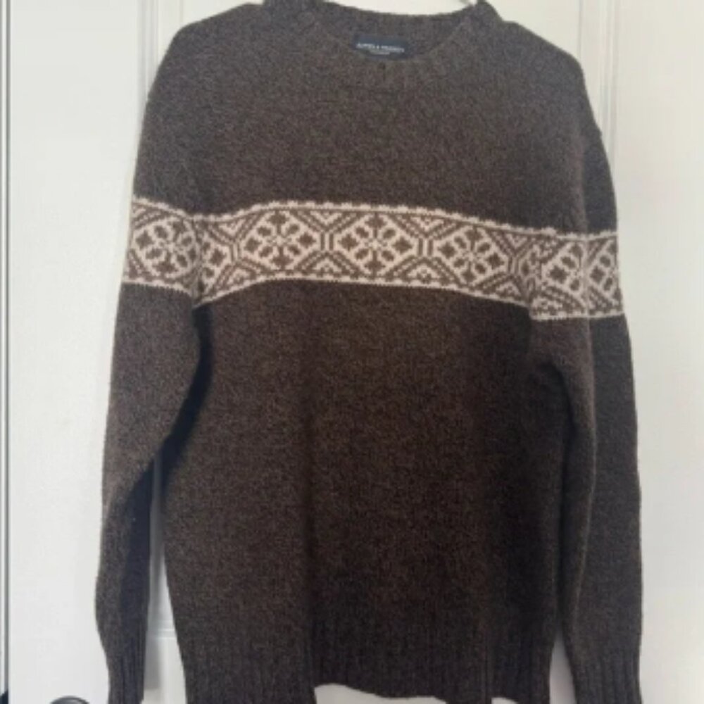 Bowen & Wright 100% Lambswool Men’s Sweater